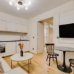 Pick A Flat\'s Apartment in Opera - Rue Grange Batelière